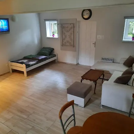 Lägenhet Apartament Lis W Kurniku Milicz