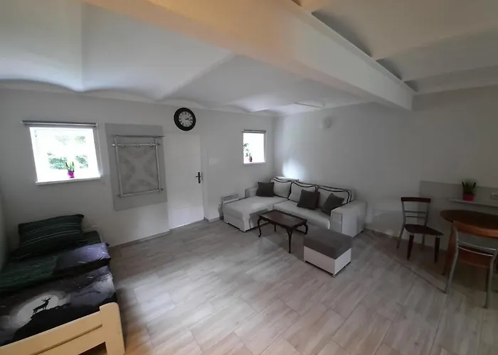 Typu Agro Z Tarasem Apartmán *